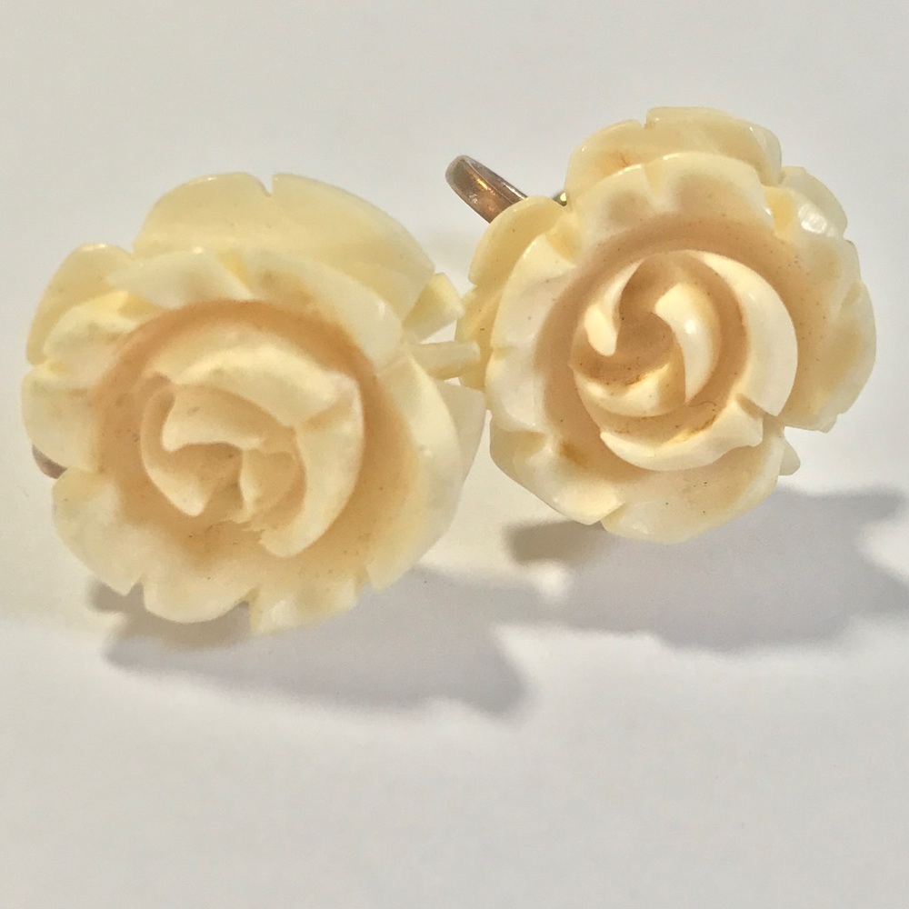 Vintage flower faux ivory clip on earrings